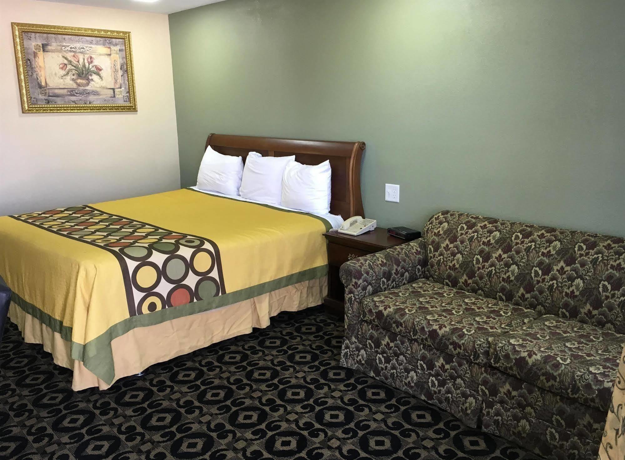 Americas Best Value Inn Cullman Exterior photo